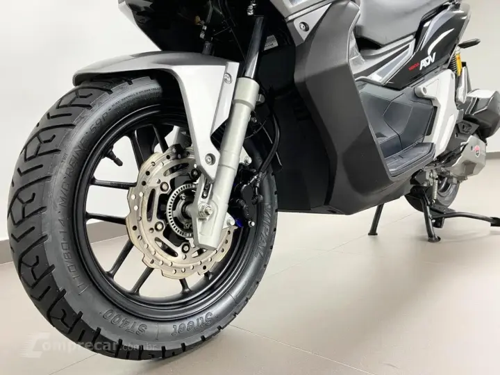 HONDA ADV 150