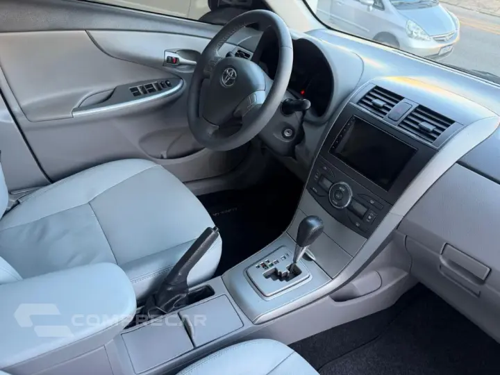 Corolla XEi 2.0 Flex 16V Aut.