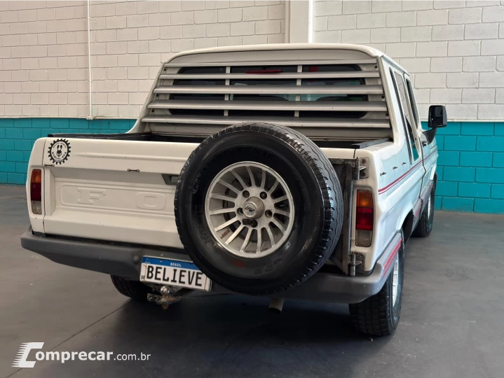 F-1000 3.9 SUPER SÉRIE 4X2 CS 8V TURBO DIESEL 2P MANUAL