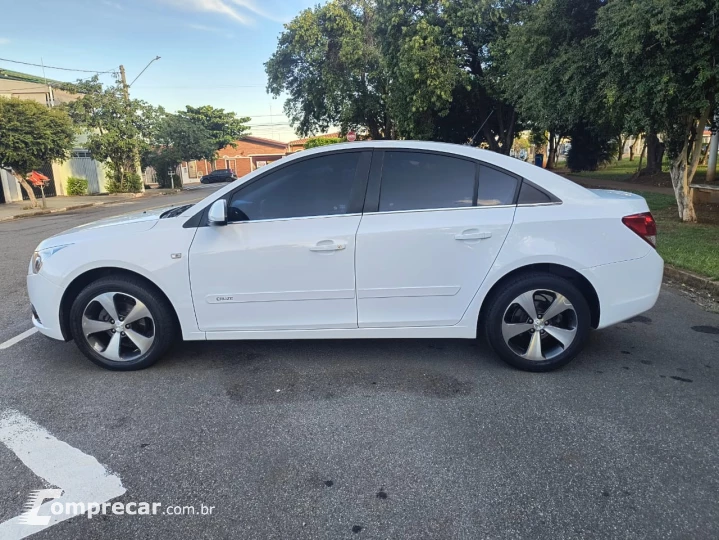 CRUZE 1.8 LT 16V