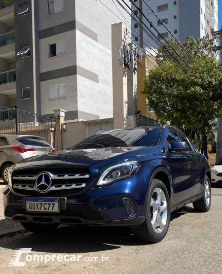 GLA 200 1.6 CGI Advance 7g-dct