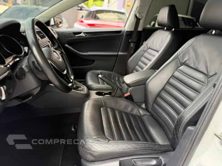 JETTA 2.0 TSI HIGHLINE 211CV GASOLINA 4P TIPTRONIC