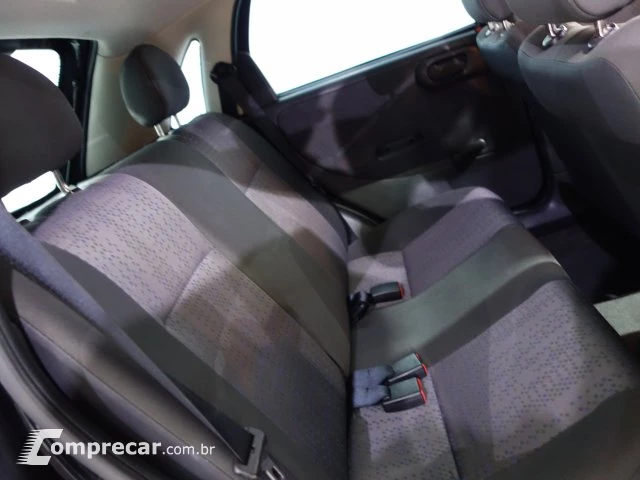 CORSA HATCH - 1.4 MPFI MAXX 8V 4P MANUAL