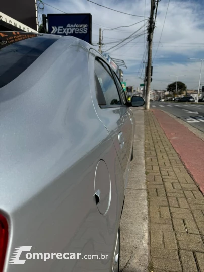 COBALT 1.8 MPFI LT 8V
