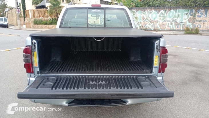 S10 2.4 MPFI Executive 4X2 CD 8V