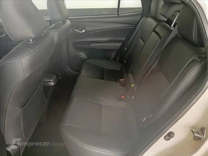 YARIS 1.5 16V X WAY Connect