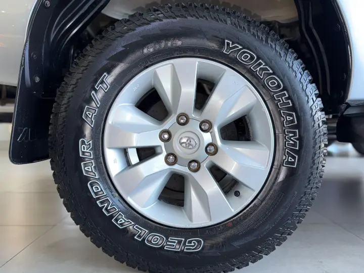 HILUX 2.8 D-4d Turbo CD SRV 4X4