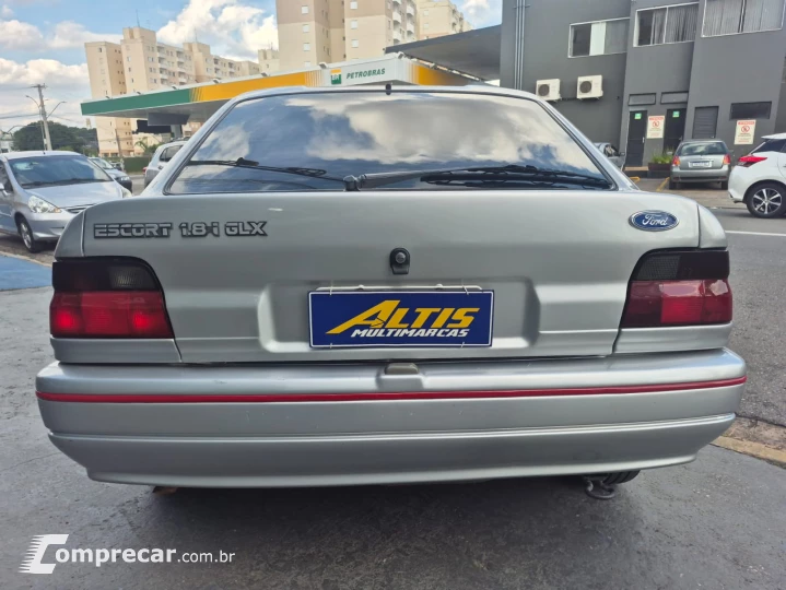ESCORT 1.8 I GLX 8V