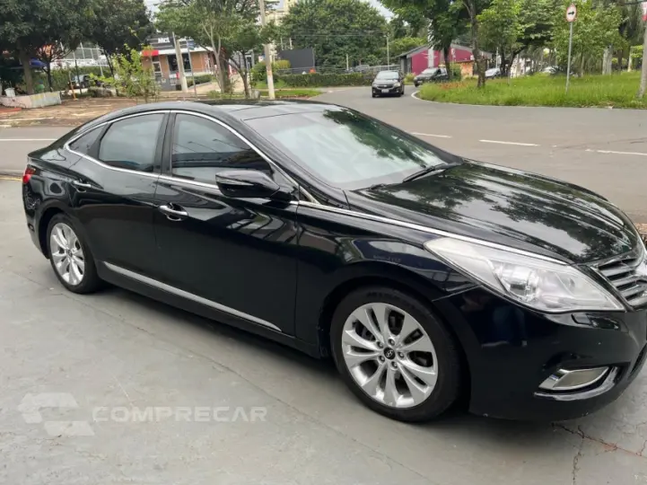 AZERA 3.0 MPFI GLS V6 24V