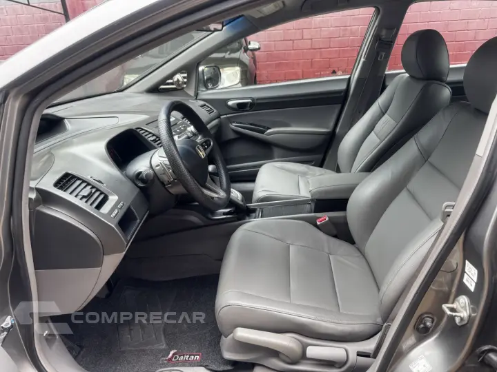 Civic 1.8 16V 4P FLEX LXL AUTOMÁTICO