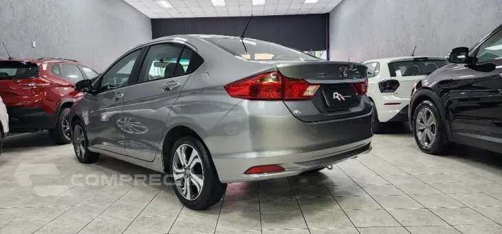 CITY Sedan LX 1.5 Flex 16V 4p Aut.