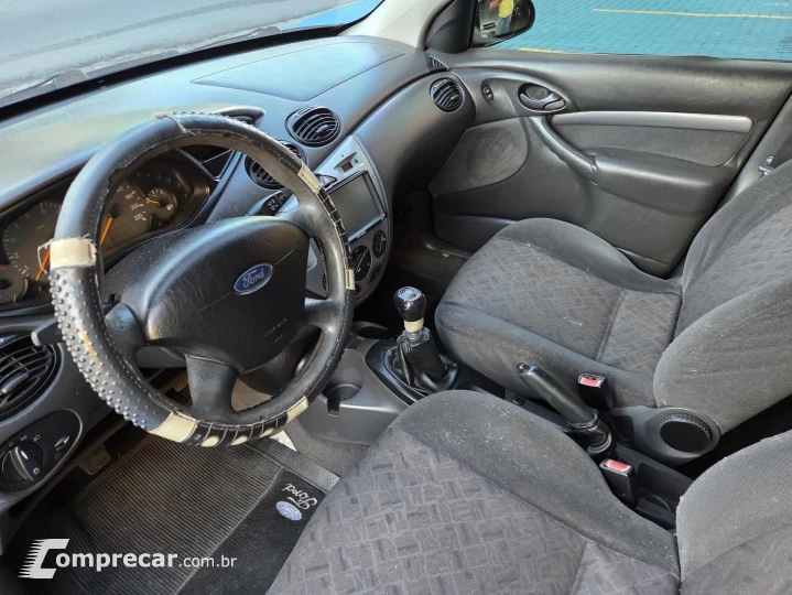 FOCUS 2.0 GLX SEDAN 16V GASOLINA 4P MANUAL