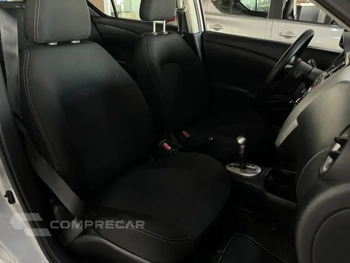 VERSA 1.6 16V FLEXSTART SV 4P XTRONIC