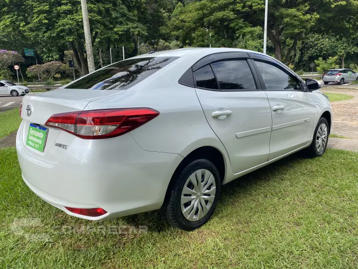 YARIS 1.5 16V Sedan XL