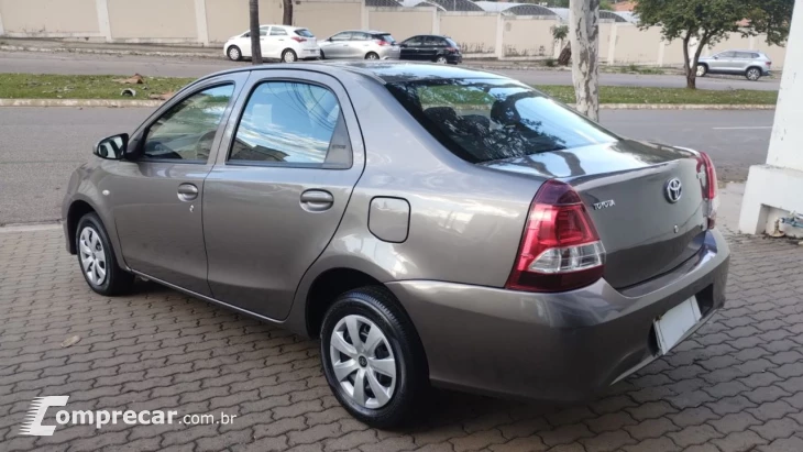Etios Sedan 1.5 16V 4P FLEX X