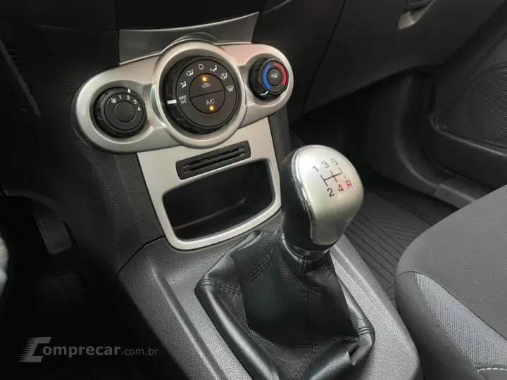 FIESTA 1.6 TI-VCT FLEX SE MANUAL