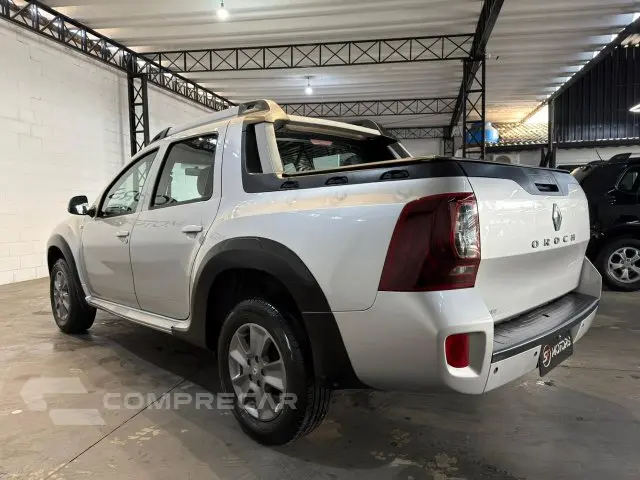 DUSTER OROCH - 2.0 16V DYNAMIQUE 4P AUTOMÁTICO