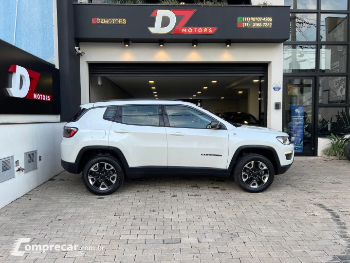 COMPASS 2.0 16V Trailhawk 4X4