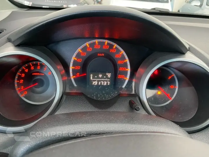 FIT 1.4 LX 16V