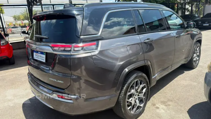 Commander 1.3 16V 4P FLEX T270 OVERLAND TURBO AUTOMÁTICO AT6