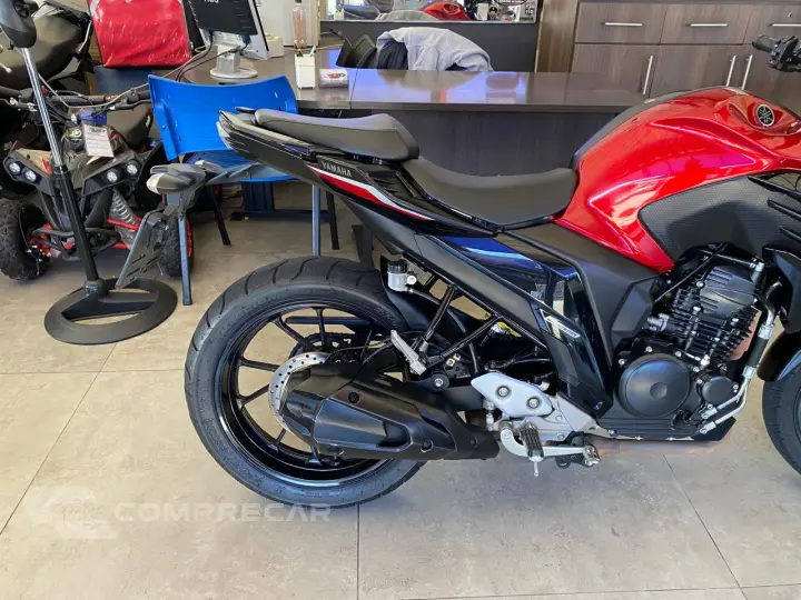 FZ 25 FAZER 250