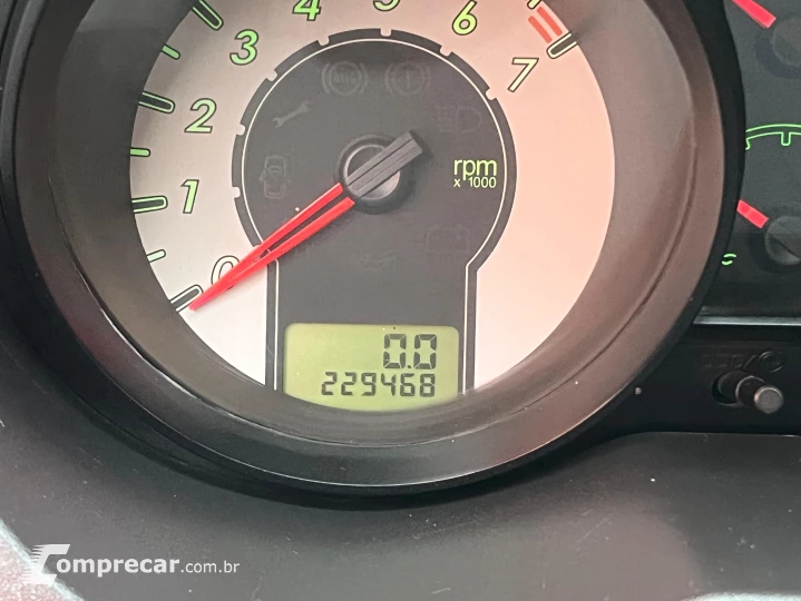 FIESTA 1.6 MPI Sedan 8V