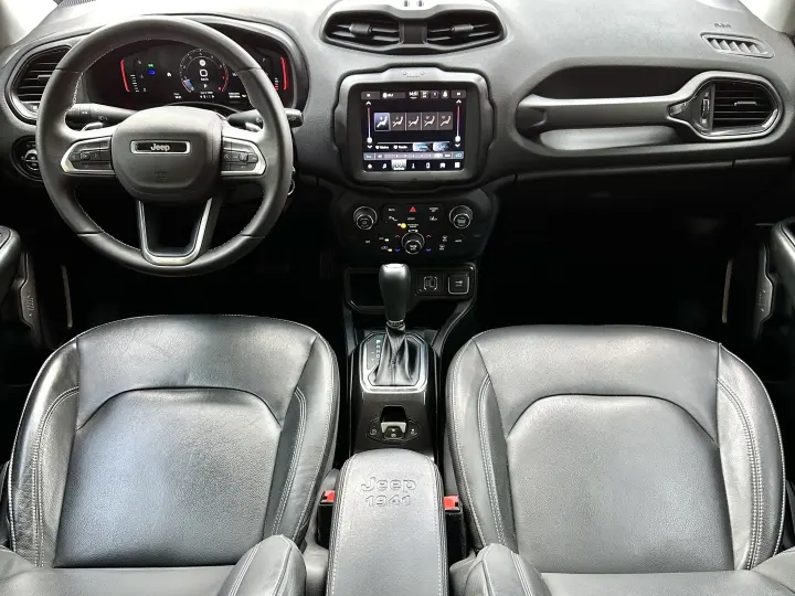 RENEGADE 1.3 T270 TURBO FLEX LONGITUDE AT6