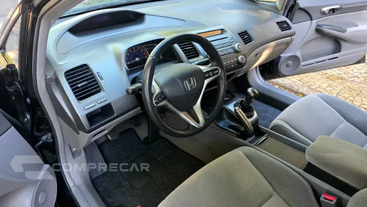 CIVIC 1.8 LXL 16V