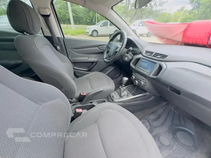 Onix Hatch 1.0 12V 4P FLEX LT