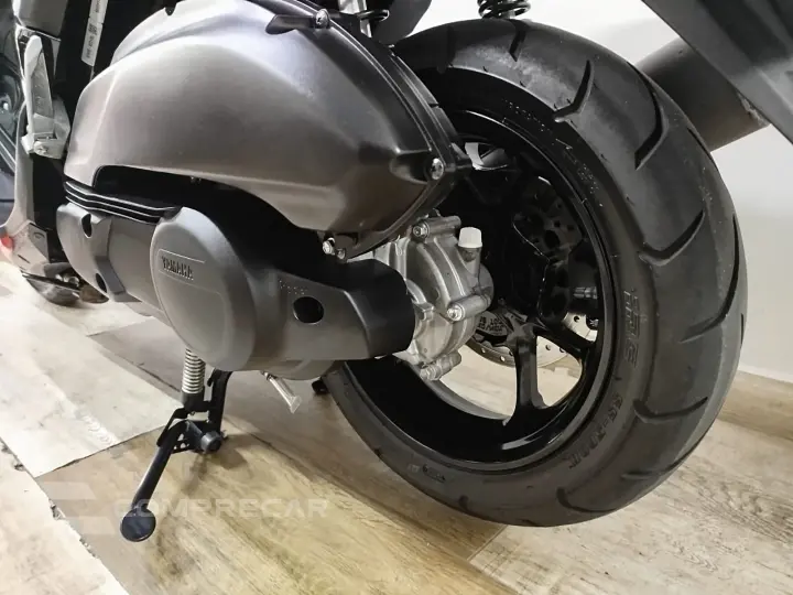 NMAX 160 CONNECTED ABS