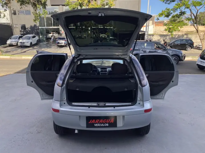 CORSA 1.4 MPFI Premium 8V