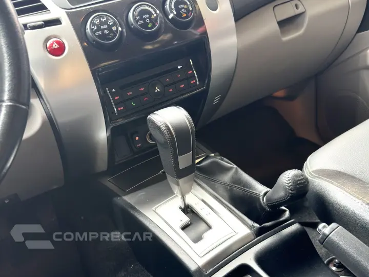 PAJERO 3.2 HPE 4X4 7 LUGARES 16V TURBO INTERCOOLER DIESEL 4P