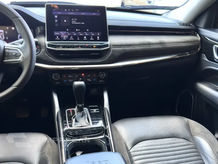 COMMANDER 1.3 T270 TURBO FLEX LIMITED AT6