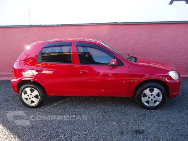 CELTA 1.0 MPFI LT 8V