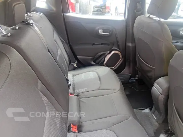 RENEGADE - 1.8 16V LONGITUDE 4P AUTOMÁTICO