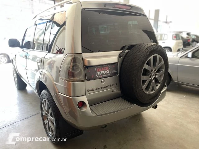 PAJERO TR4 - 2.0 4X2 16V 140CV 4P MANUAL