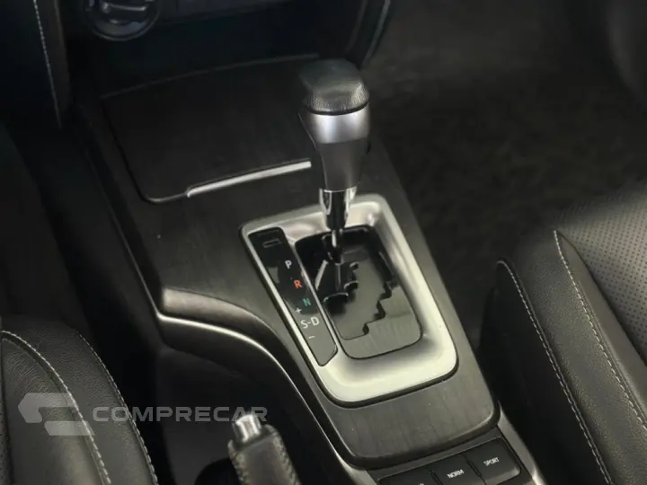 HILUX SW4 2.8 D-4D TURBO DIESEL SRX 7L 4X4 AUTOMÁTICO