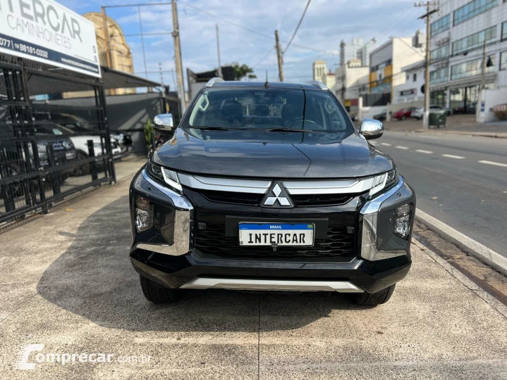 L200 TRITON 2.4 16V Turbo Sport Hpe-s CD 4X4
