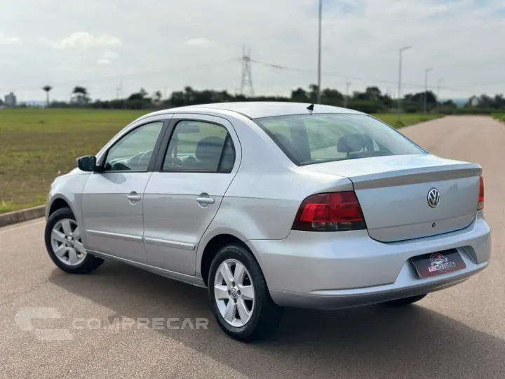 VOYAGE 1.0 12V MPI Totalflex
