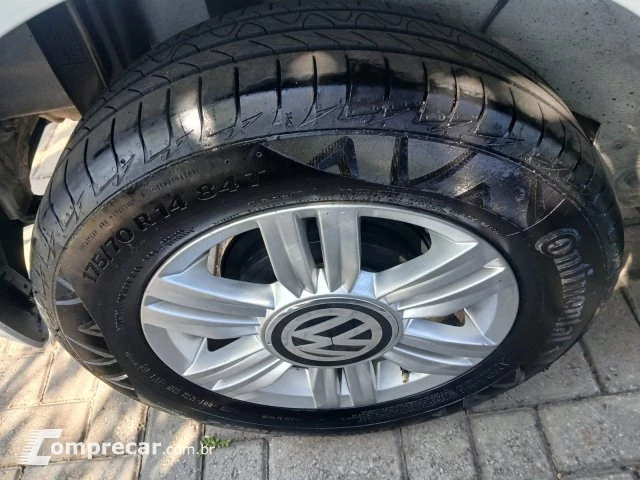 UP - 1.0 TSI MOVE UP 12V 4P MANUAL