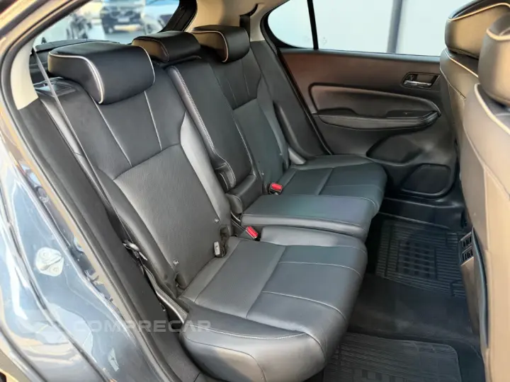 CITY Hatchback Touring 1.5 Flex 16V Aut