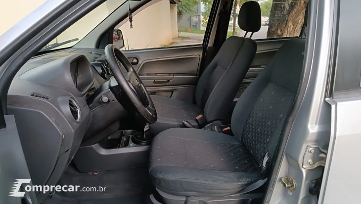 ECOSPORT 1.6 XLS 8V