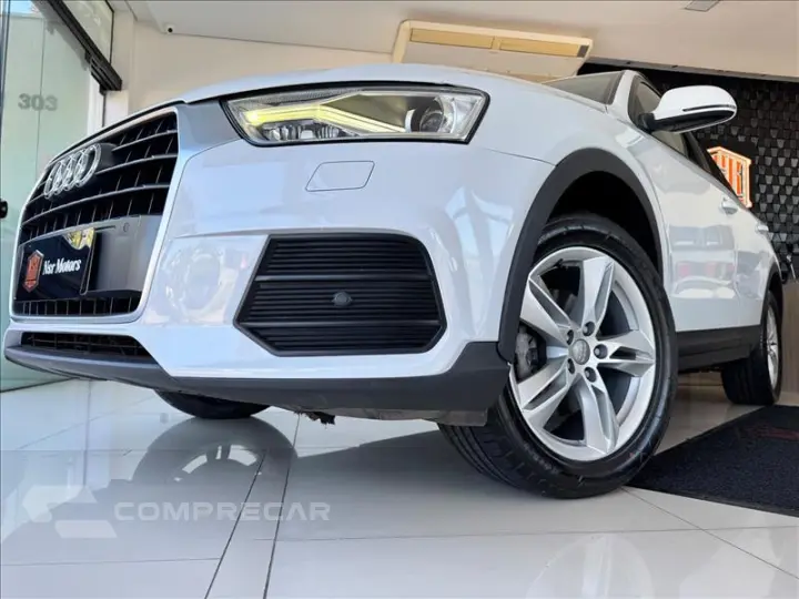 Q3 1.4 TFSI Ambiente Plus S Tronic