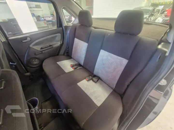 FIESTA 1.6 MPI Class Sedan 8V