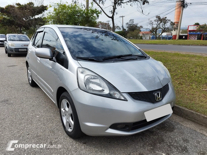 FIT 1.4 LX 16V