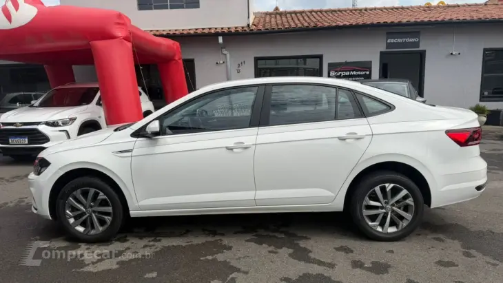 Virtus 1.0 4P 200 TSI FLEX COMFORTLINE AUTOMÁTICO