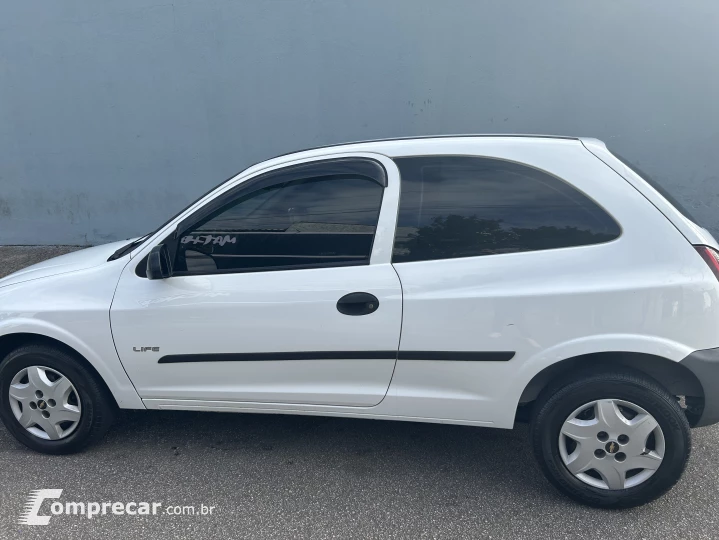 CELTA 1.0 MPFI LS 8V