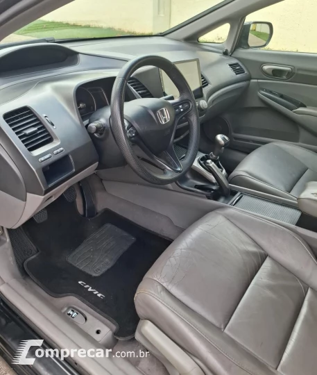 CIVIC 1.8 LXL 16V