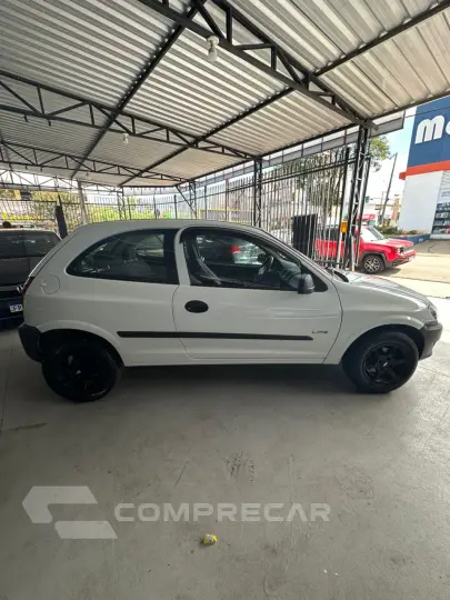 CELTA 1.0 MPFI Life 8V