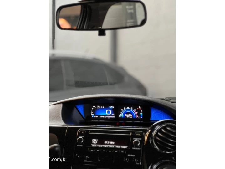 ETIOS 1.5 X PLUS SEDAN 16V FLEX 4P AUTOMÁTICO